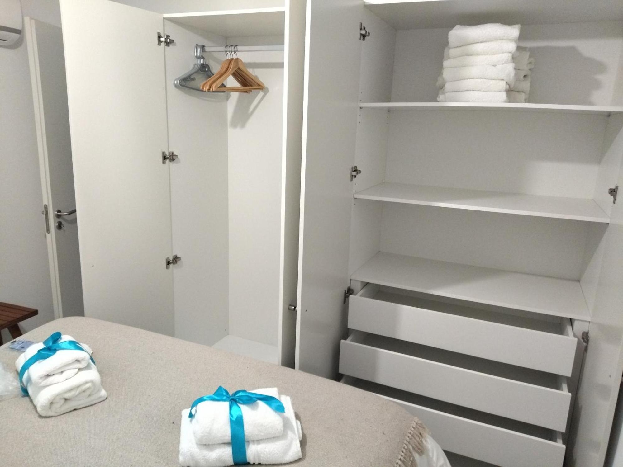 Cais Das Pedras Patio Apartment - With Washer And Dryer Machine Porto Exterior foto