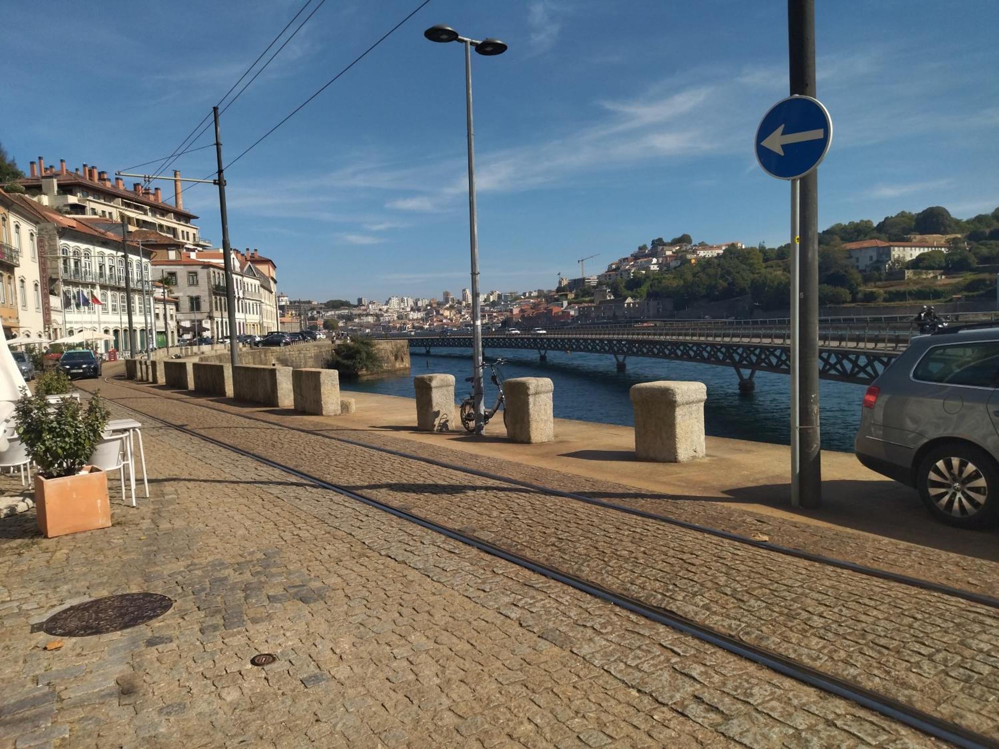 Cais Das Pedras Patio Apartment - With Washer And Dryer Machine Porto Exterior foto